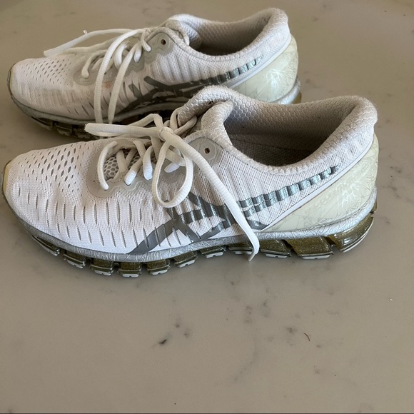 ASICS white running shoes - size 8 - support overpronation stability - Picture 6 of 8